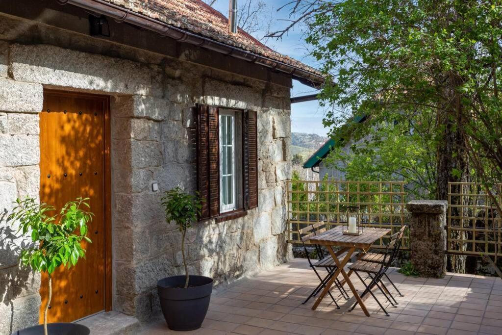 La Casita De Piedra Villa Cercedilla Luaran gambar